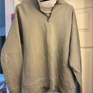 Hanes Gray Crewneck Sweater